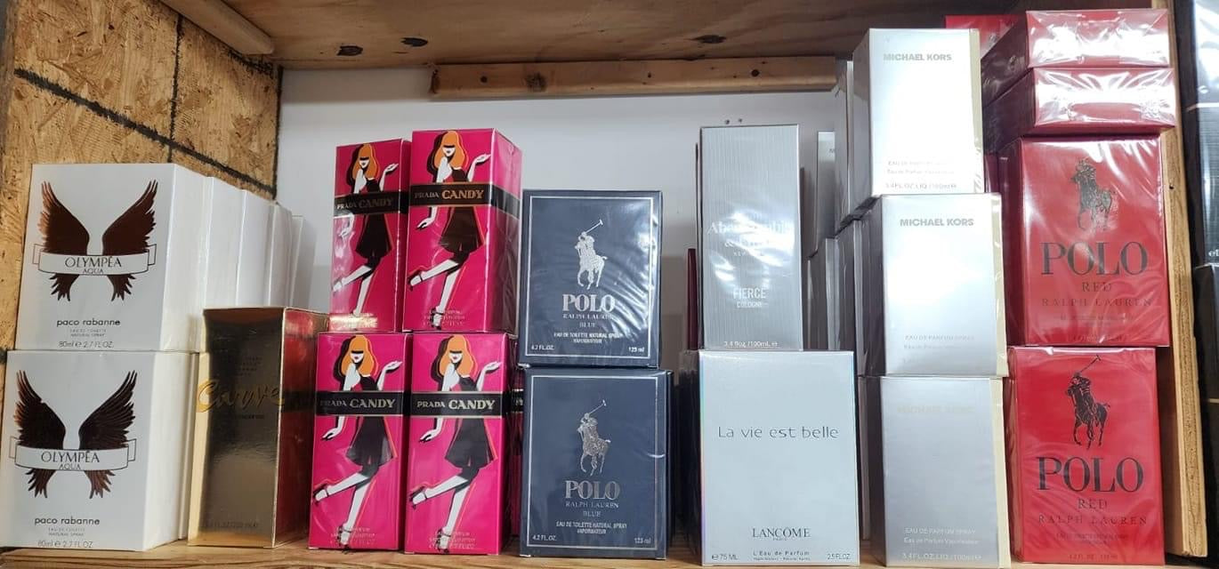 Women Perfume and Men Cologne